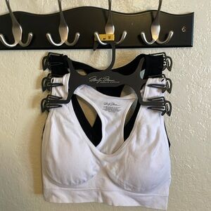 2 Marilyn Monroe sports bra NWOT